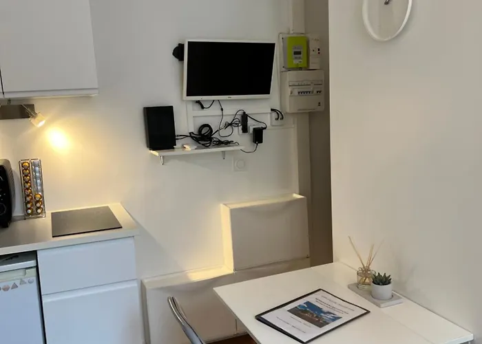 Апартаменты Ile Saint-louis Париж